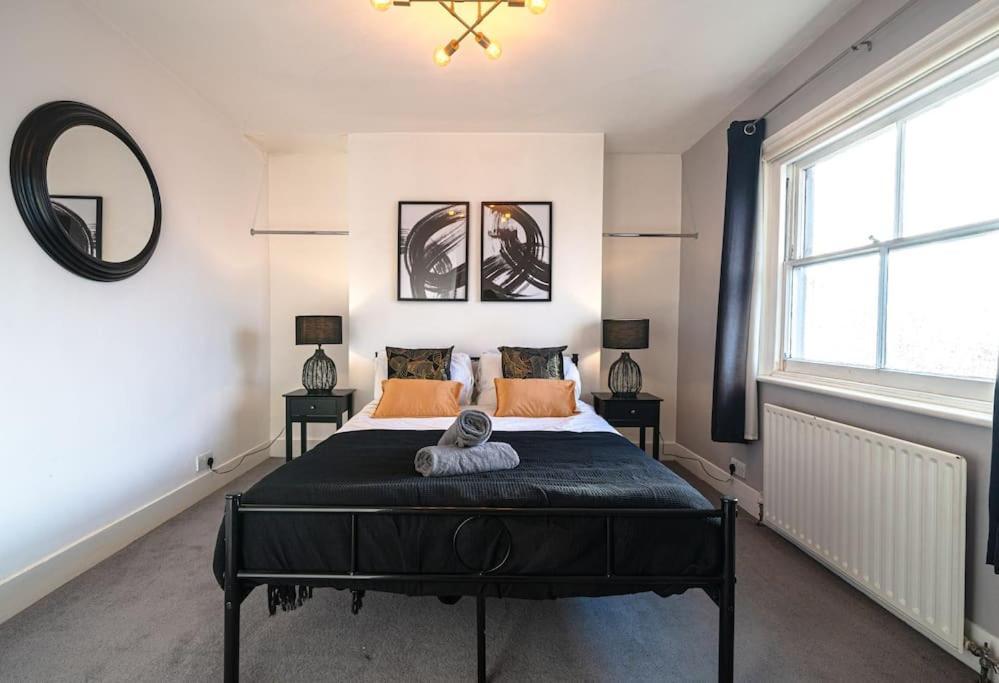 Apartmán Large City Centre 2 Bed - Close To Station Royal Tunbridge Wells Exteriér fotografie