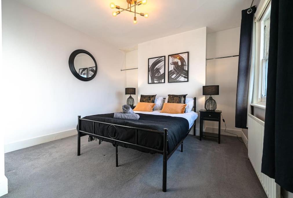 Apartmán Large City Centre 2 Bed - Close To Station Royal Tunbridge Wells Exteriér fotografie